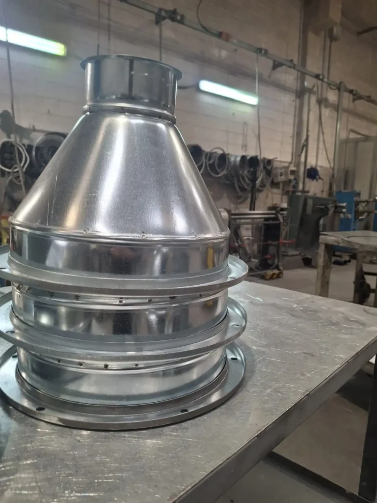 componenti-metalliche-per-garantire-aderenza-fra-due-condotte-di-diverso-diametro