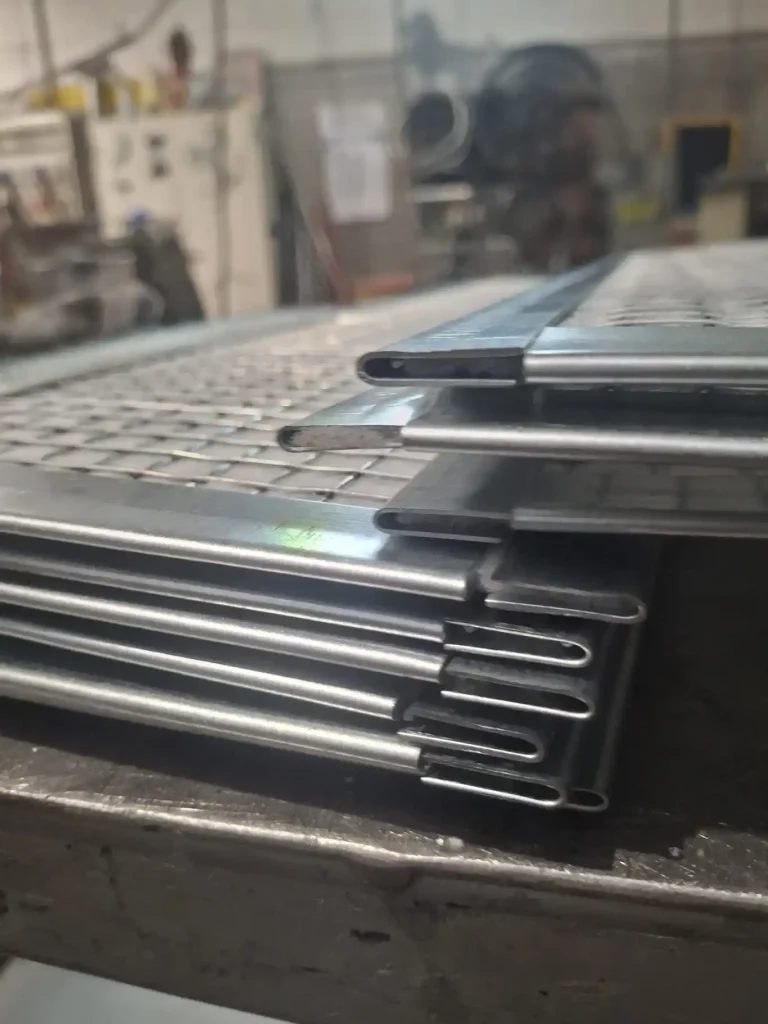 componenti-metalliche-per-sistemi-di-filtrazione-industriale