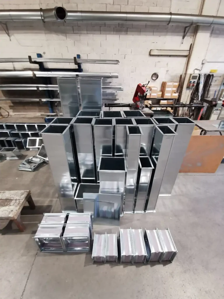 produzione-di-canali-rettilinei-per-impianti-uta