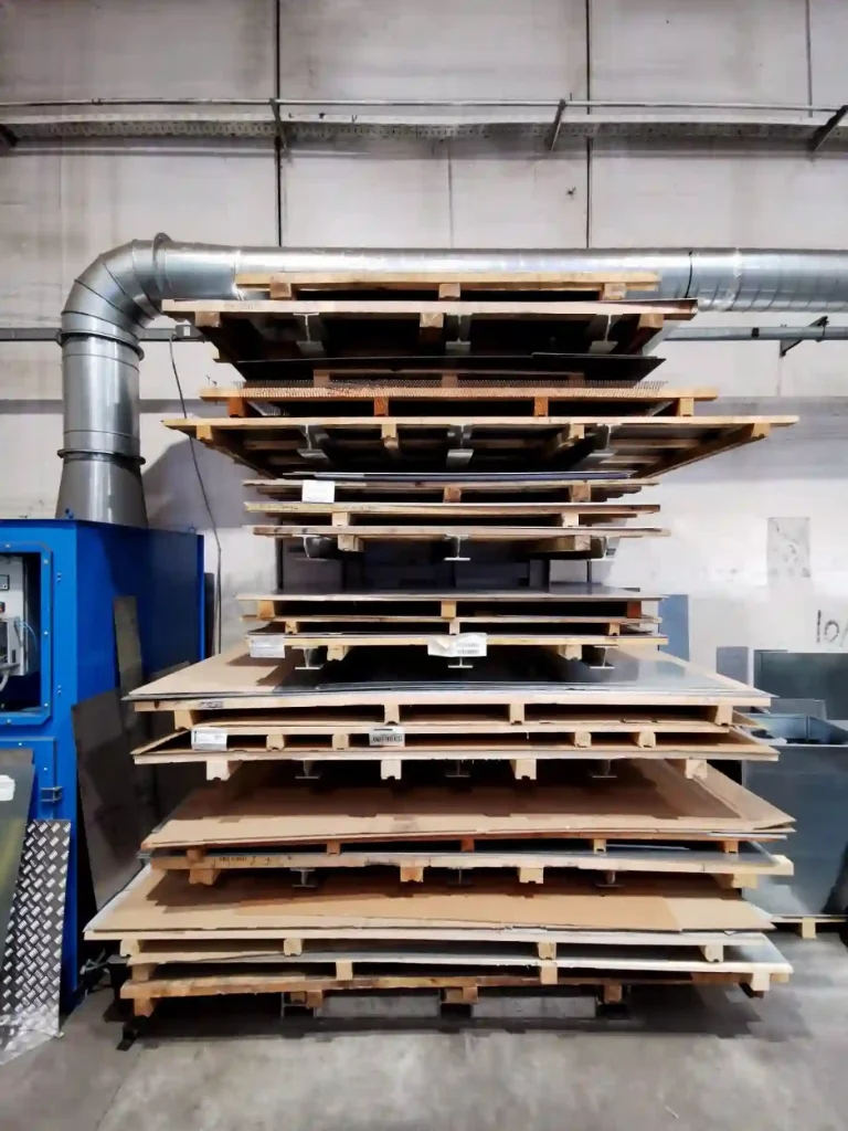 taglio-e-produzione-lamiera-su-misura-per-trattamento-aria